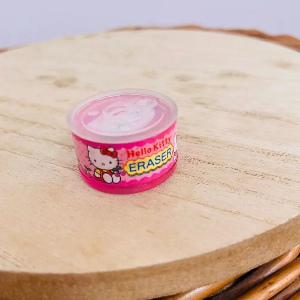Vintage Hello Kitty Sanrio Mini‎ Retro Circle Case w/ Removable Eraser 1976 2003